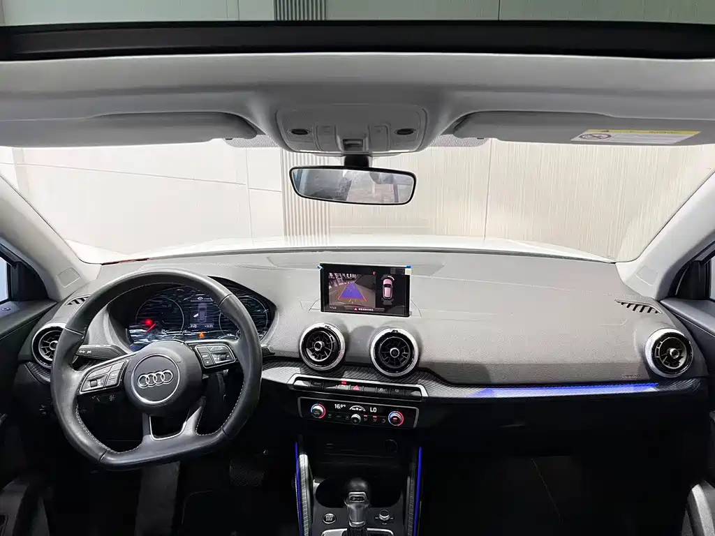 Audi Q2L — миниатюра 9