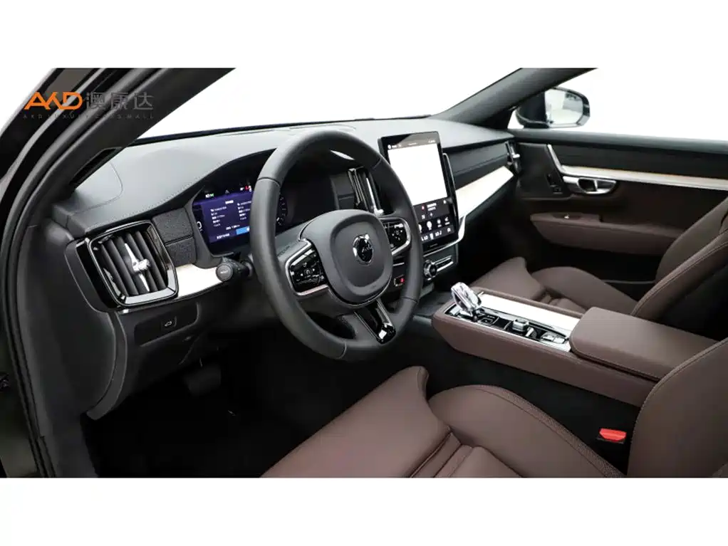 Volvo S90 — миниатюра 6