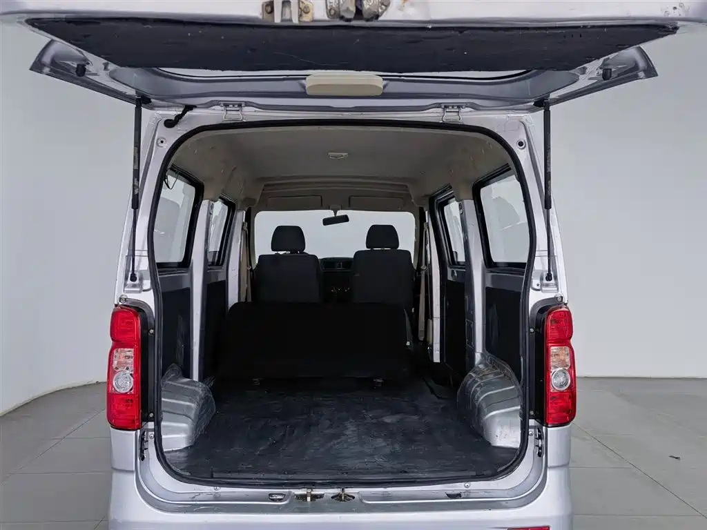 CHANGAN CHANGAN RUIXING M60