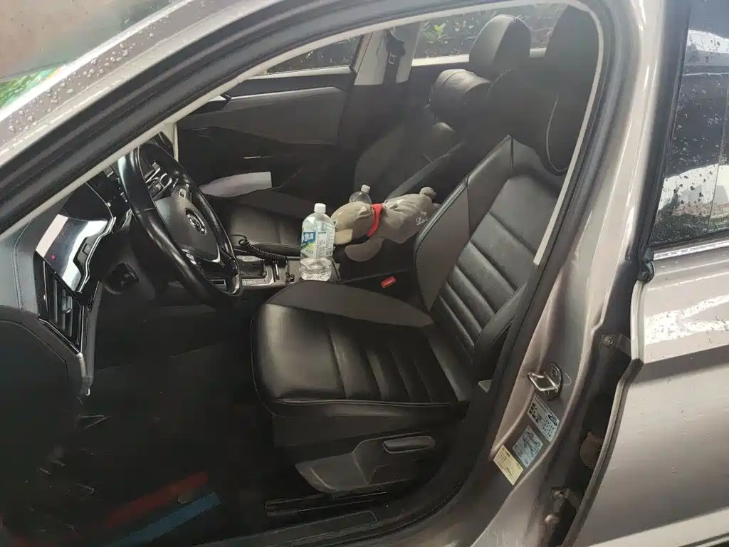 Volkswagen Sagitar — миниатюра 16