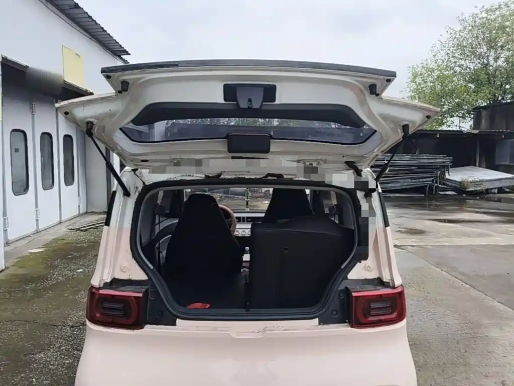 Wuling MINIEV — миниатюра 19
