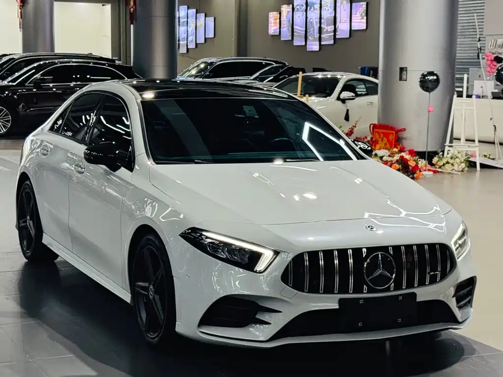 Mercedes-Benz A-Class — миниатюра 3