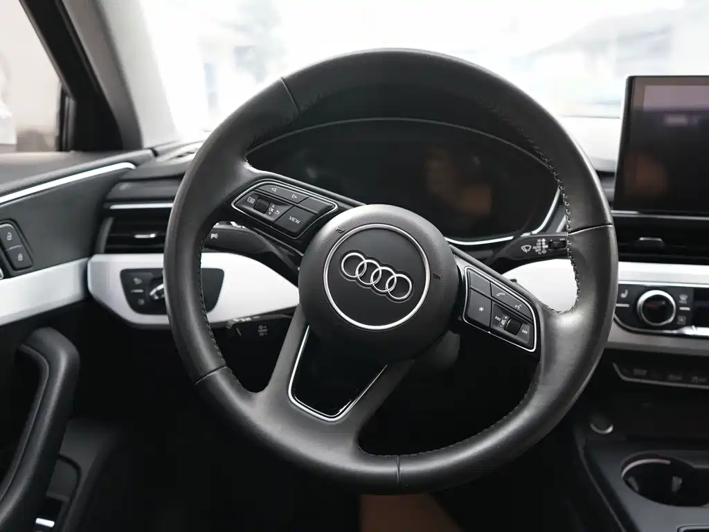 Audi A4L — миниатюра 16