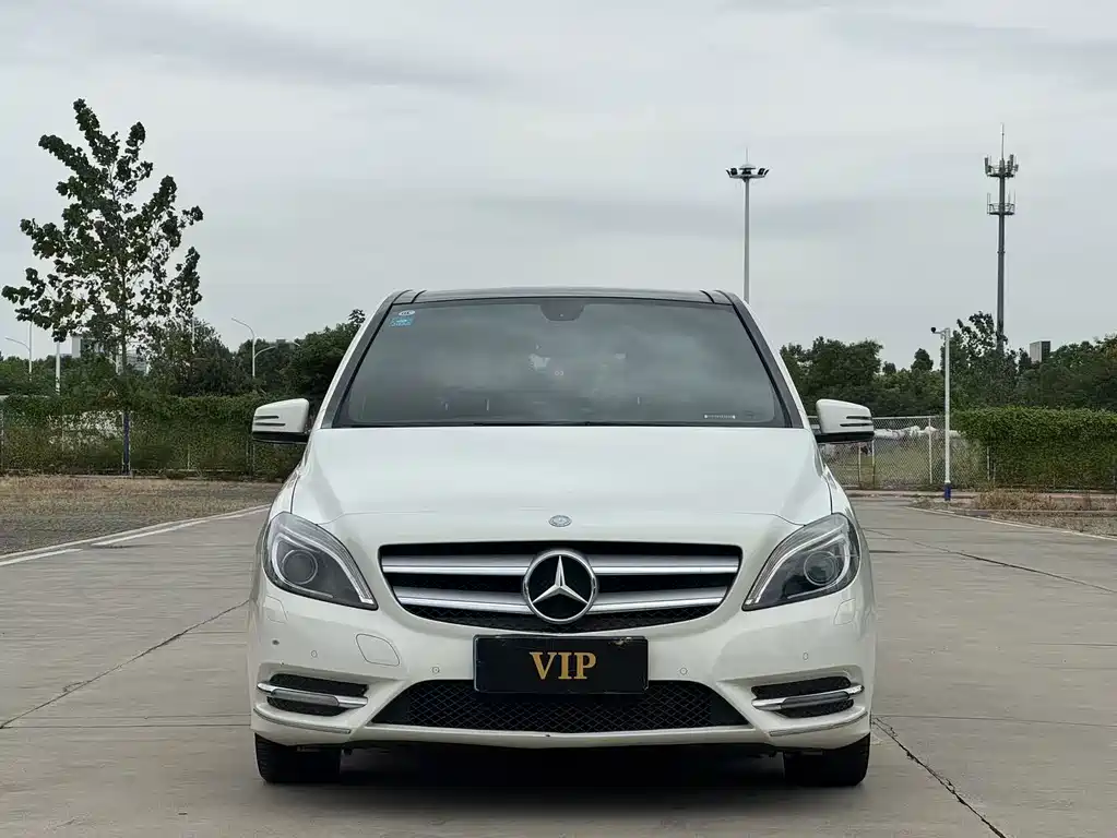 Mercedes-Benz B-Class — миниатюра 3