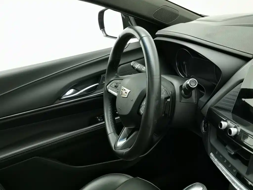 Cadillac CT4 — миниатюра 22