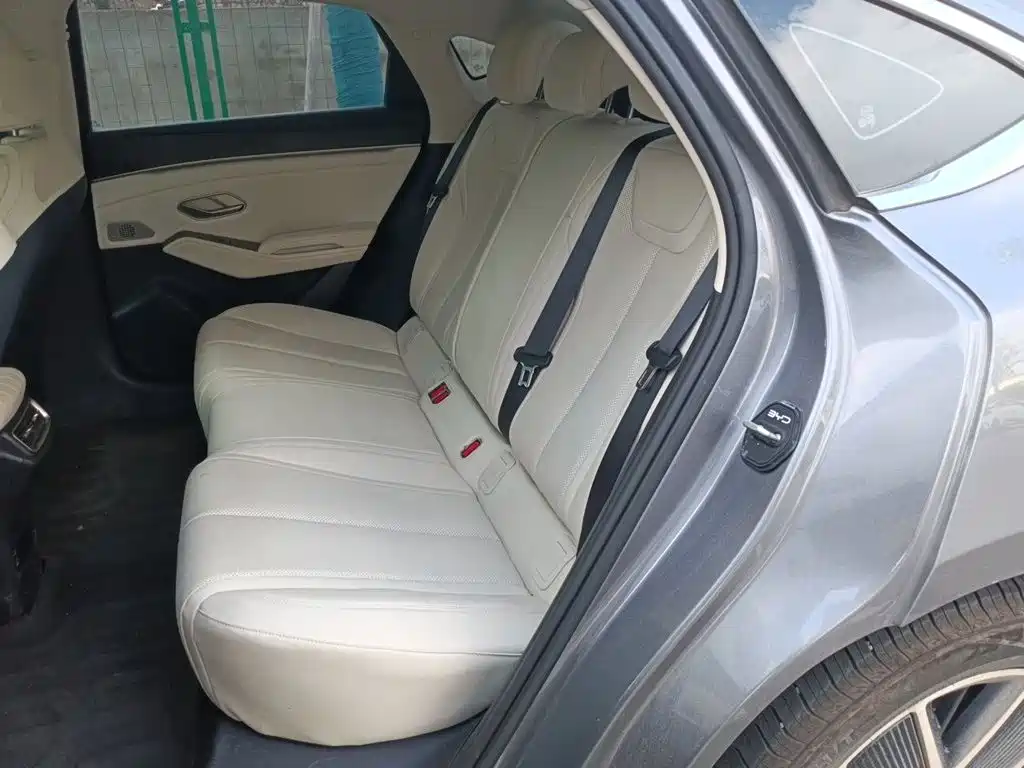 BYD Qin L — миниатюра 13