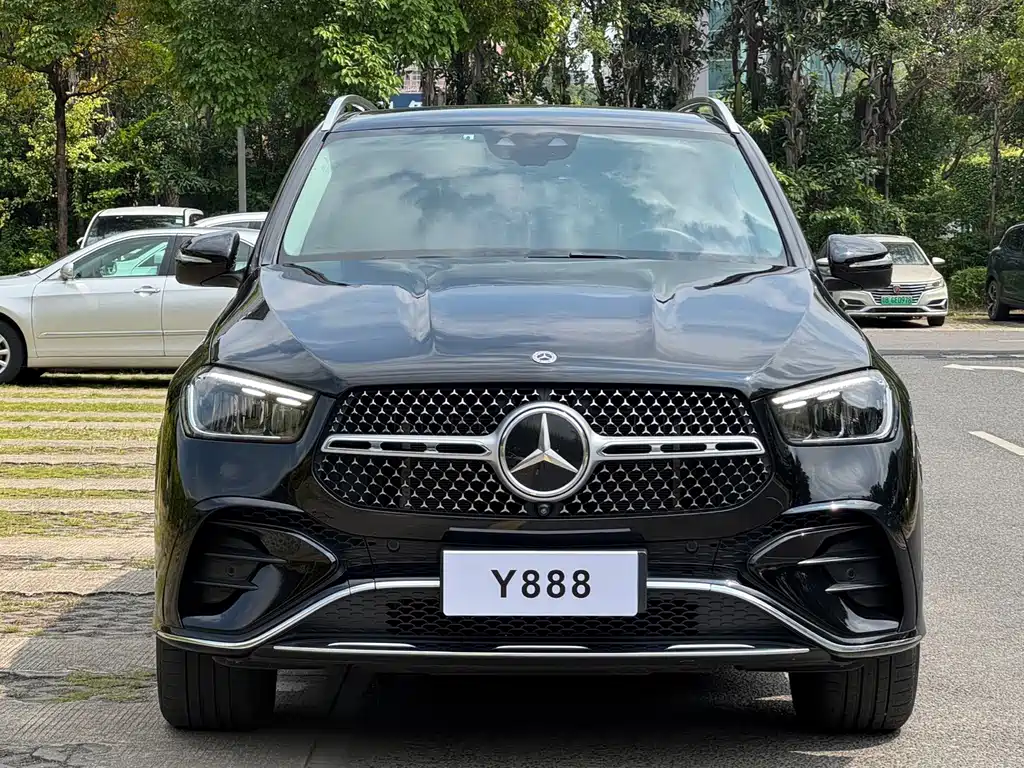 Mercedes-Benz GLE (Import) — миниатюра 2