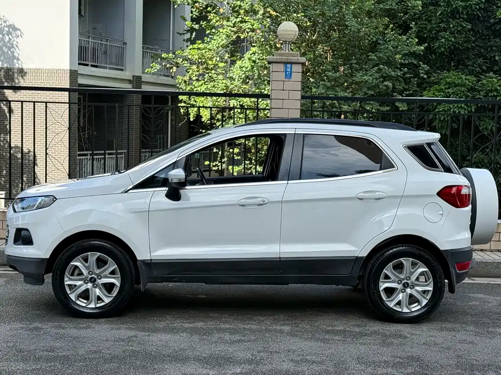 Ford Ecosport — миниатюра 4