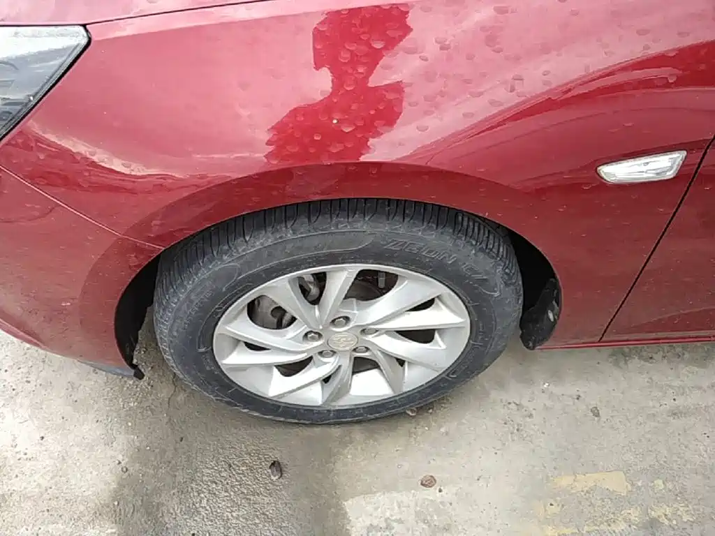 Buick Verano — миниатюра 23