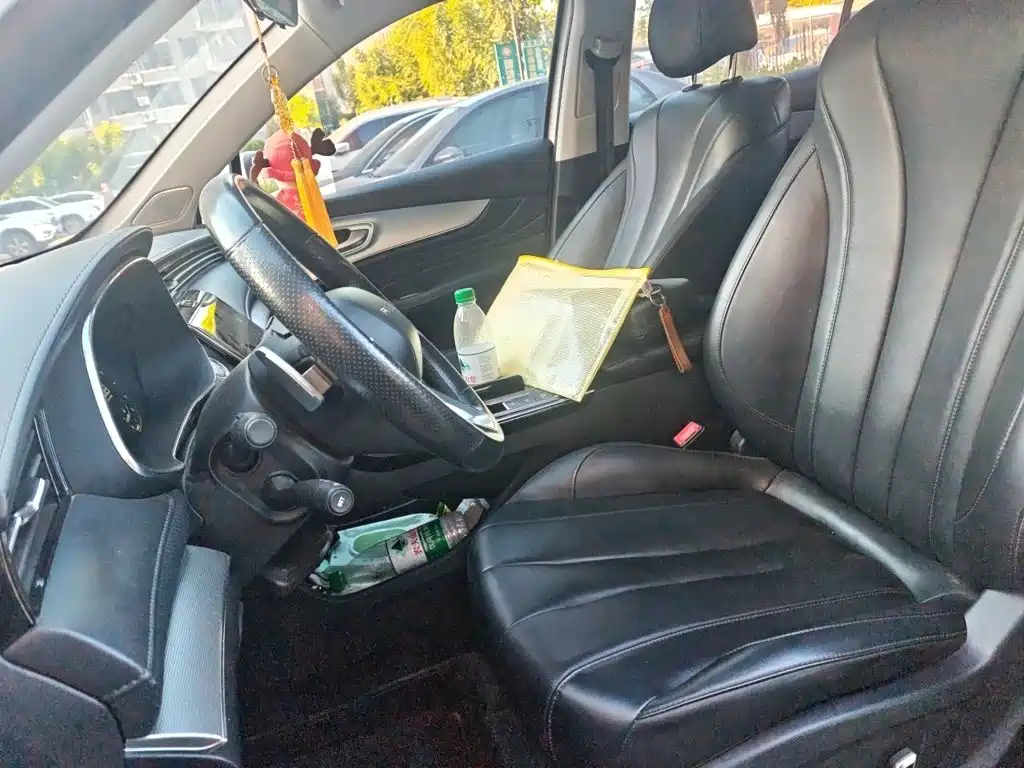 Roewe RX5 MAX — миниатюра 16
