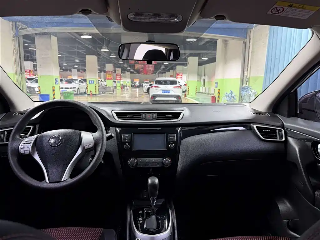 Nissan Qashqai — миниатюра 4