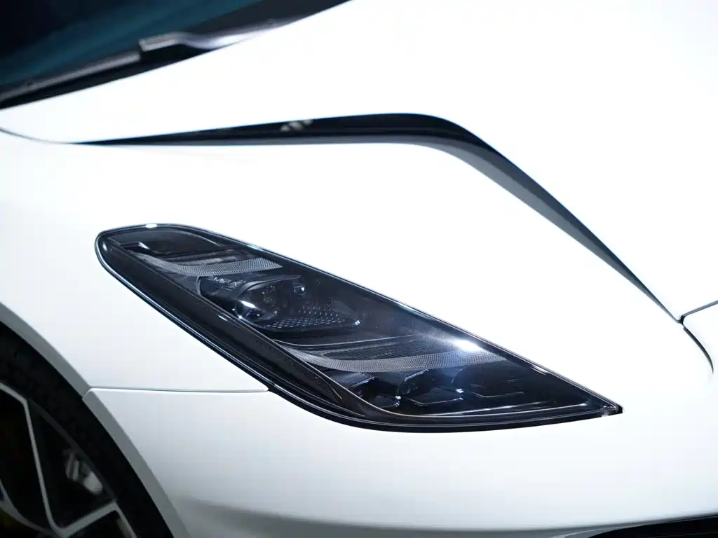 Lotus Emira — миниатюра 45