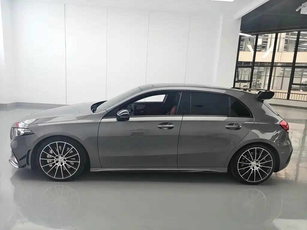 Mercedes-Benz A-Class AMG (Import) — миниатюра 3