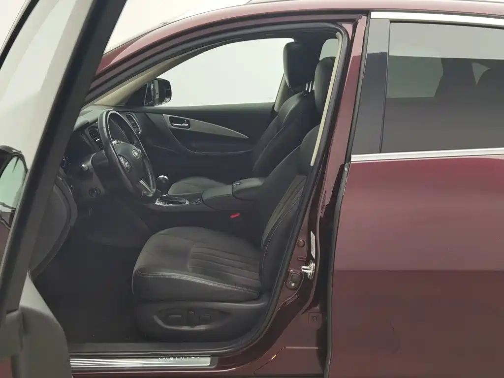 Infiniti QX50 — миниатюра 10