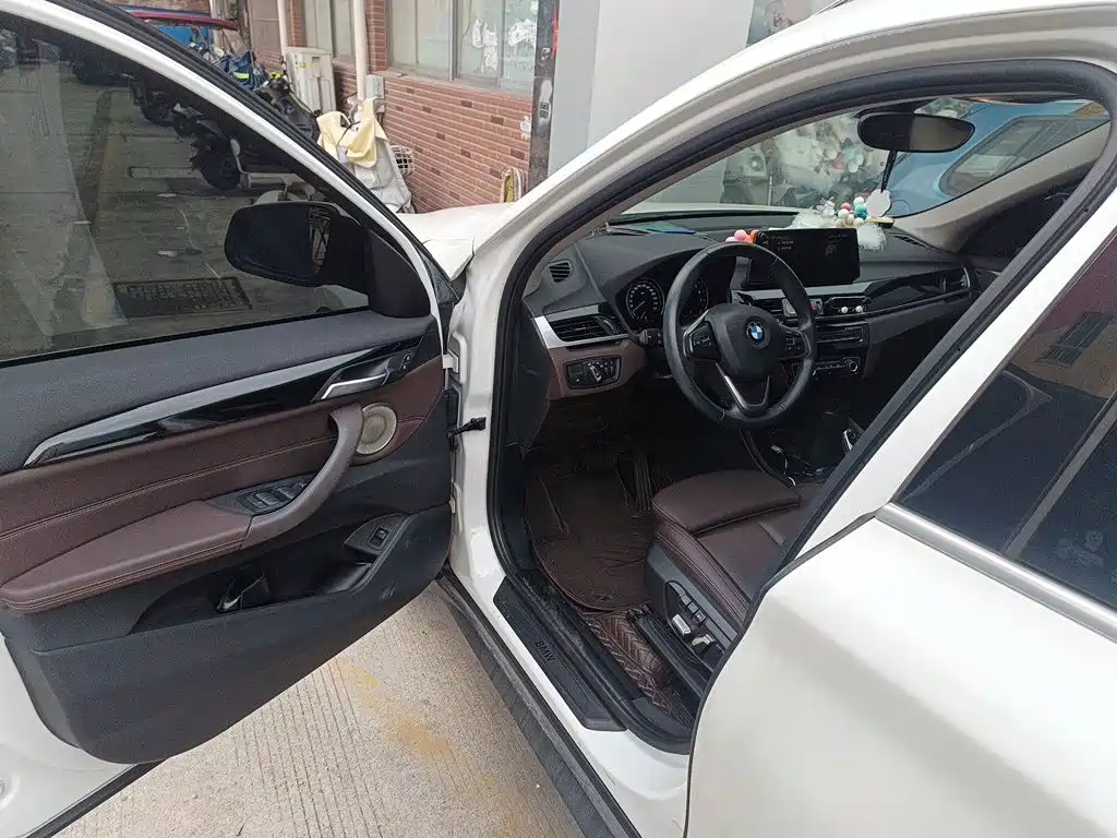 BMW X1 — миниатюра 12