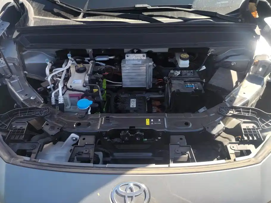 Toyota bZ3X — миниатюра 10