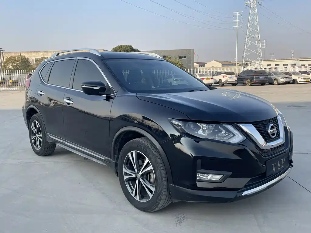 Nissan X-Trail — миниатюра 17
