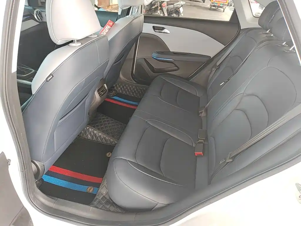 Chevrolet Monza — миниатюра 17