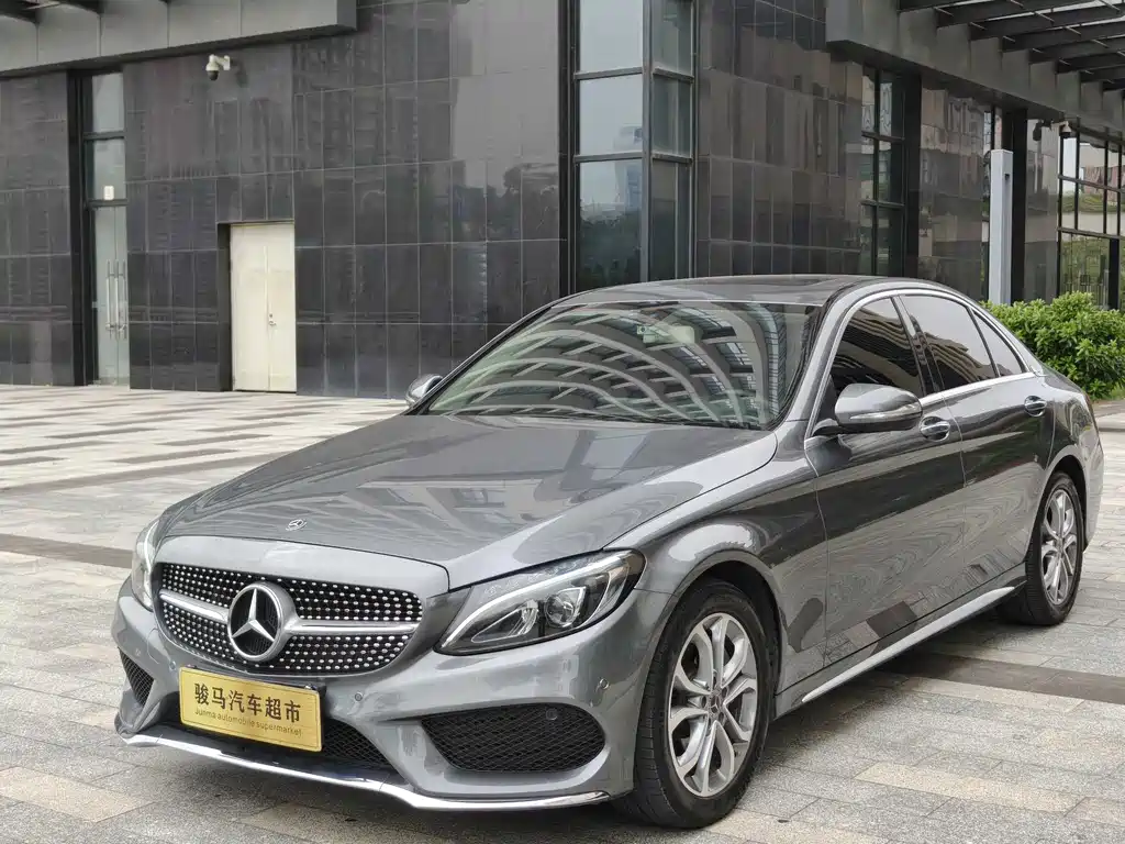 Mercedes-Benz C-Class 2018