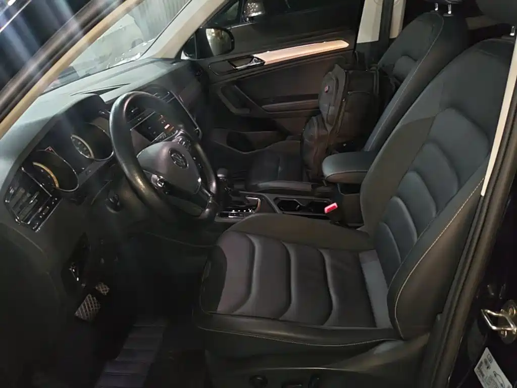 Volkswagen Tiguan L — миниатюра 15