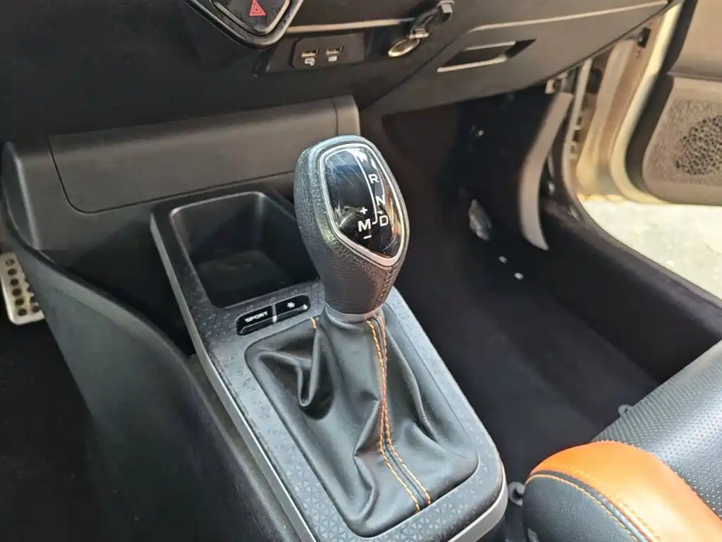 Geely Vision X1 — миниатюра 14