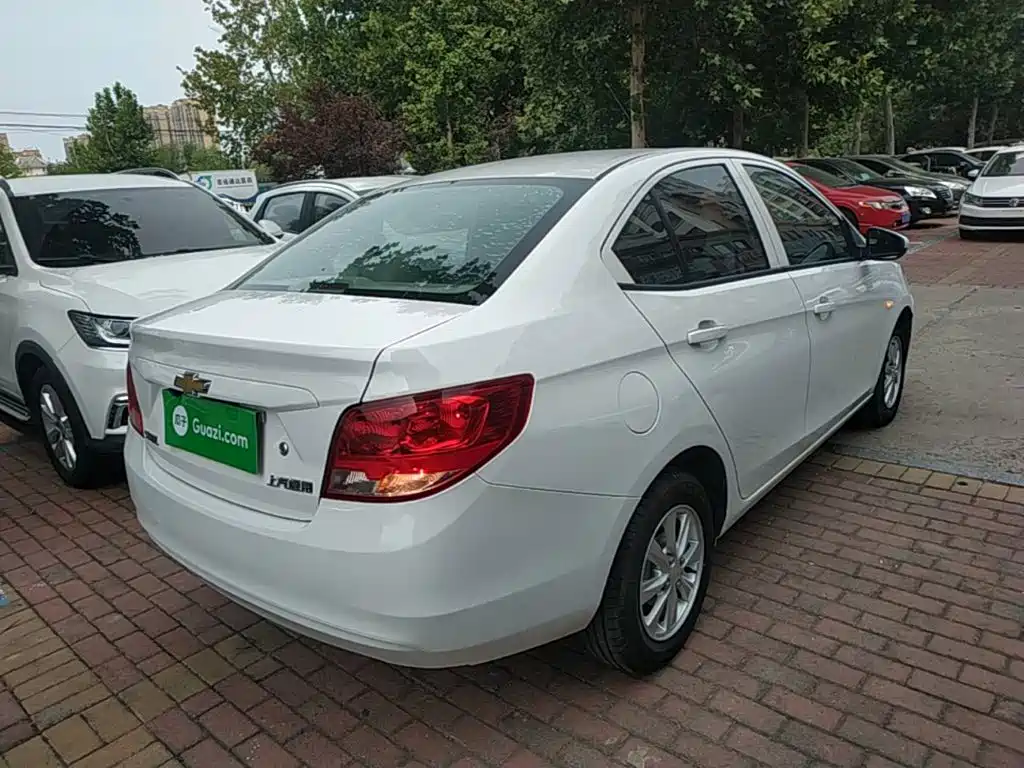 Chevrolet Sail — миниатюра 7