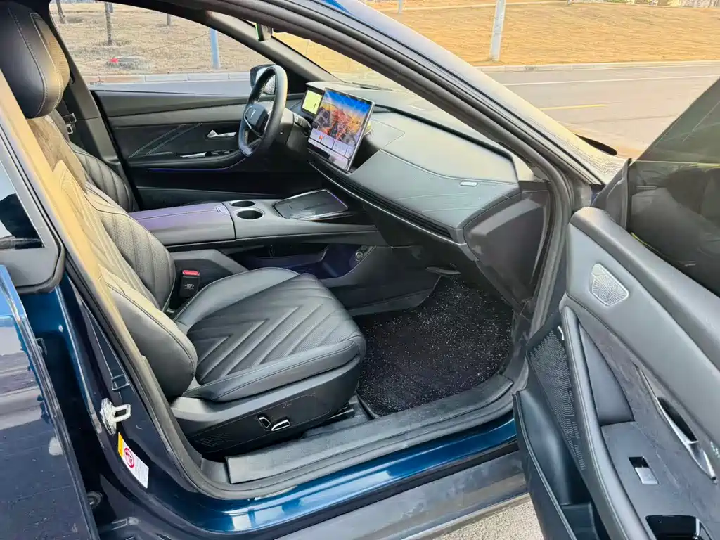 Changan Deepal DARK BLUE SL03