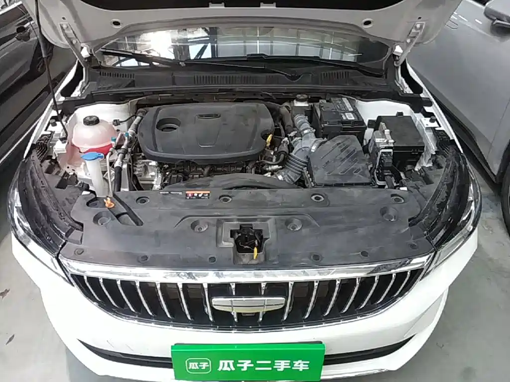 Geely Emgrand — миниатюра 20