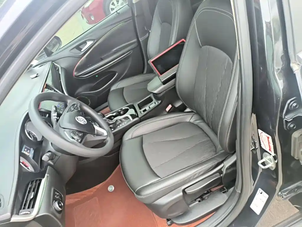 Buick Verano — миниатюра 15