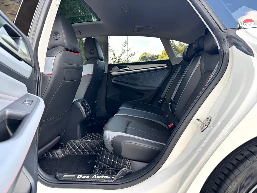 Volkswagen Lamando — миниатюра 10
