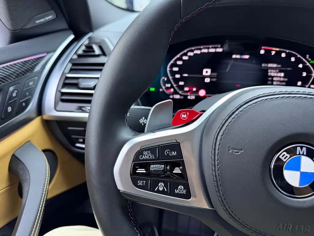 BMW X4 M — миниатюра 14