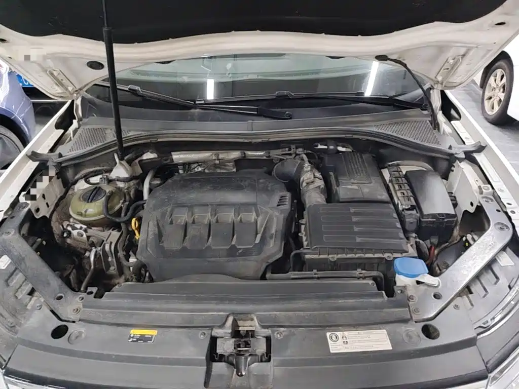 Volkswagen Tiguan L — миниатюра 20