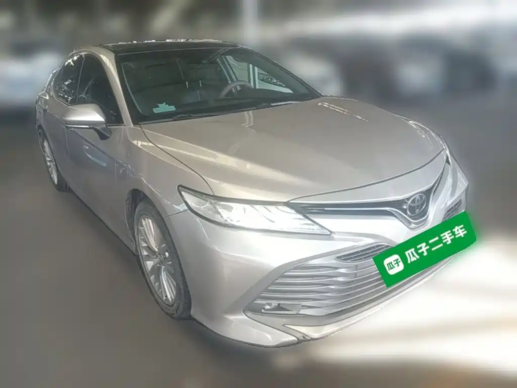 Toyota Camry — миниатюра 6