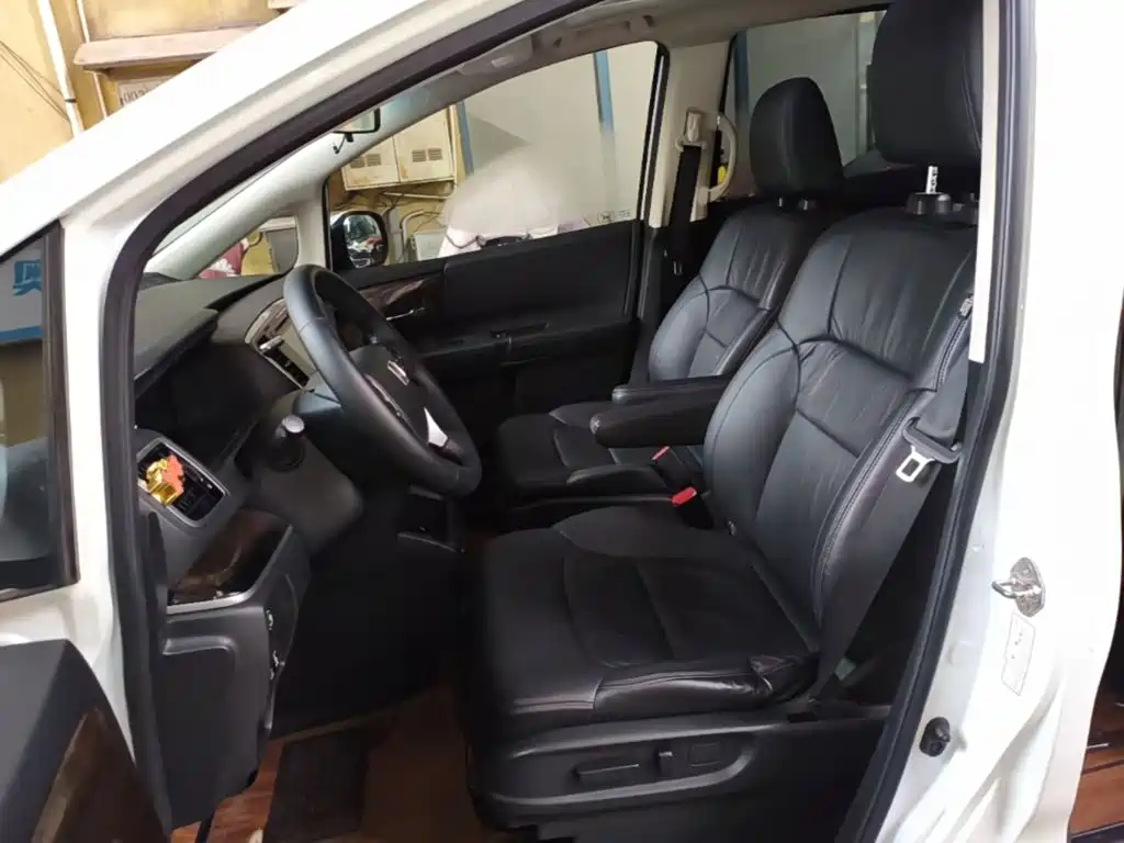 Honda Odyssey — миниатюра 15