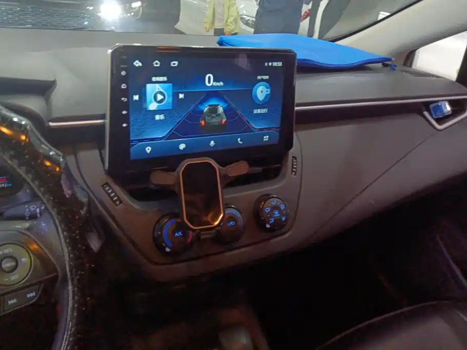 Toyota Corolla — миниатюра 13