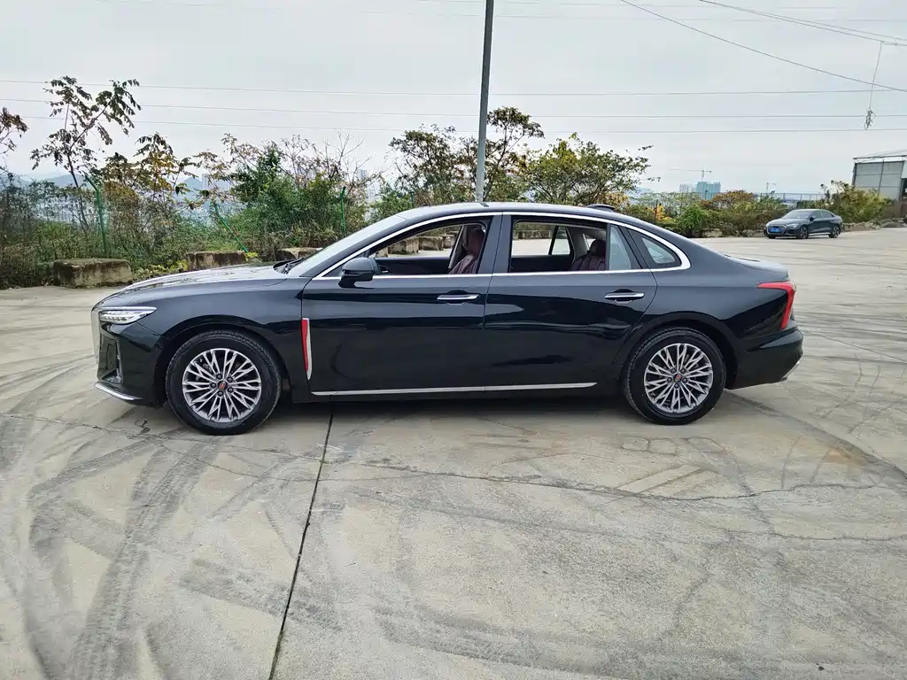Hongqi Hongqi H5 — миниатюра 4