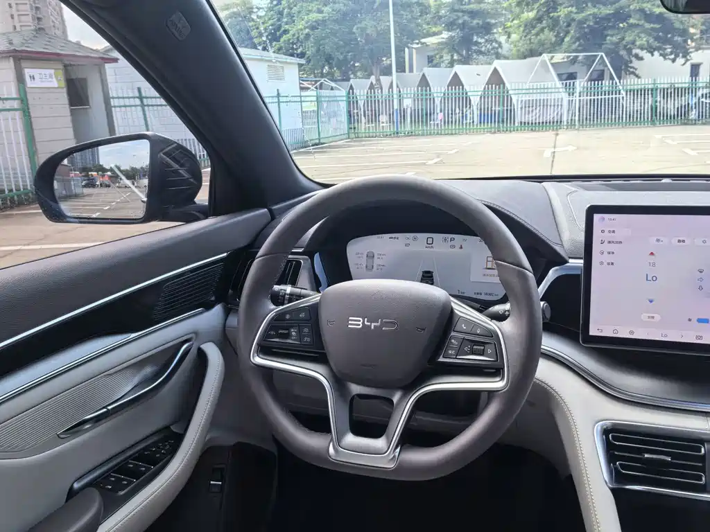 BYD PLUS New Energy — миниатюра 15