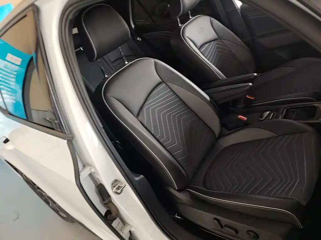 Volkswagen ID.3 — миниатюра 25