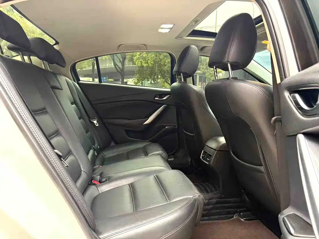 Mazda Atenza — миниатюра 7