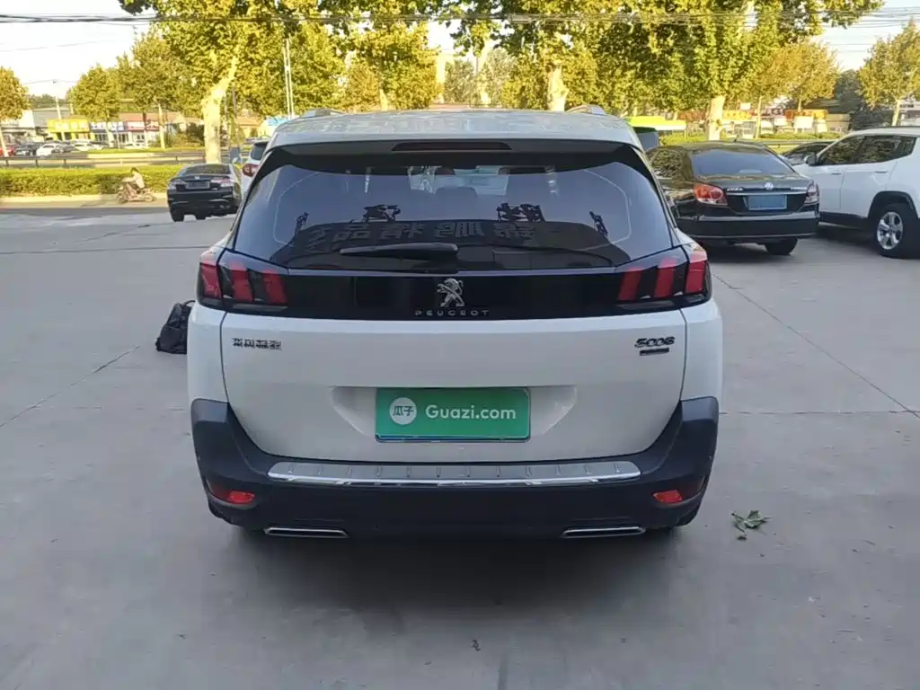 Peugeot 5008 — миниатюра 6