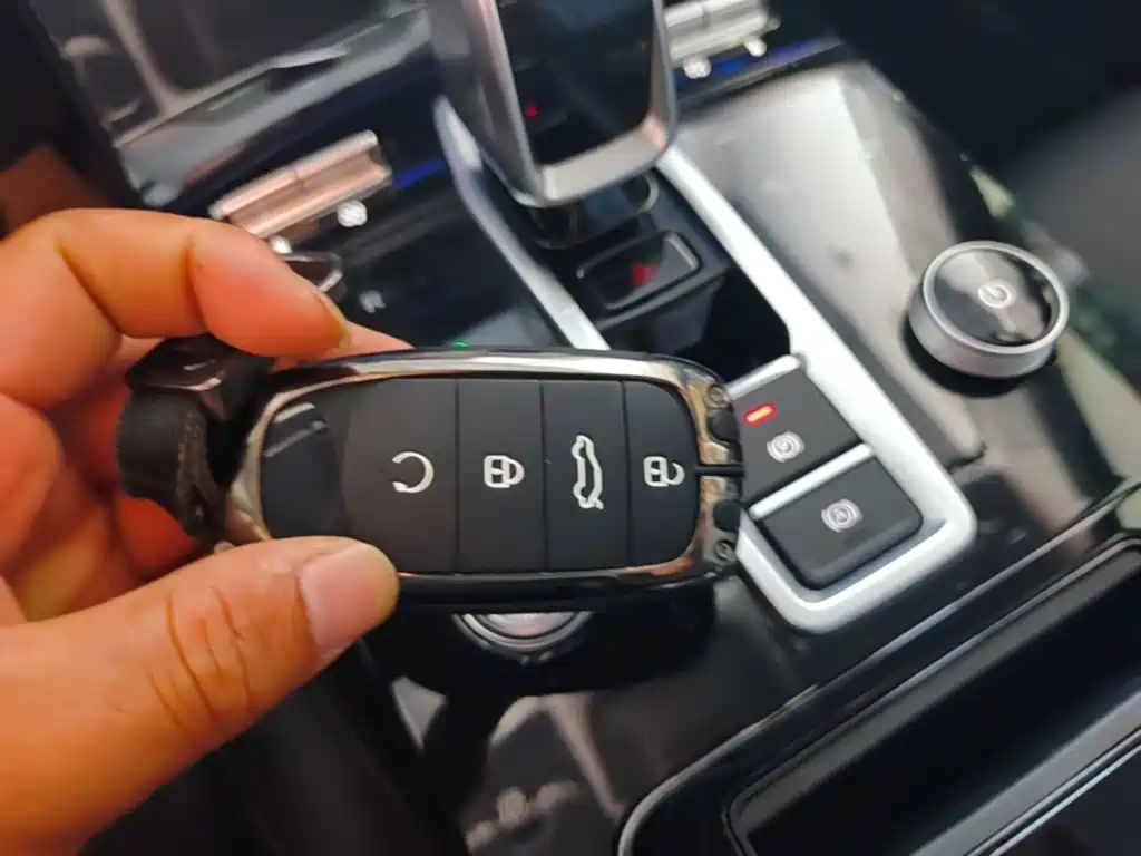 Chery Tiggo 8 — миниатюра 9