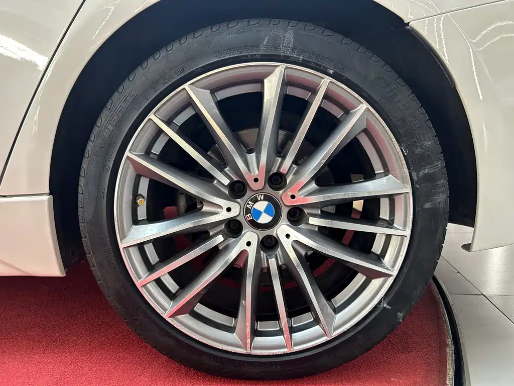 BMW 3 Series — миниатюра 40