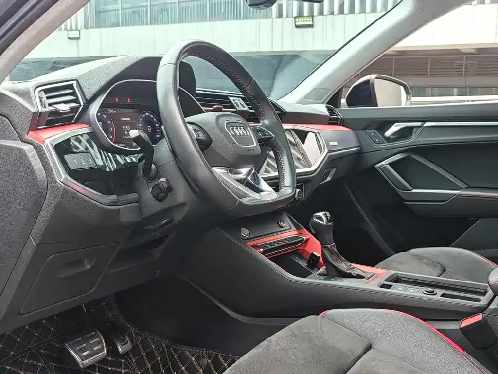 Audi Q3 — миниатюра 4