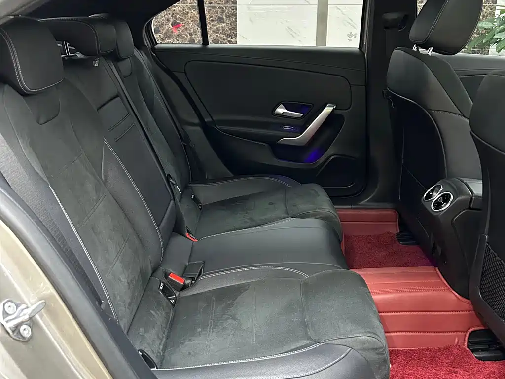 MERCEDES-BENZ A CLASS