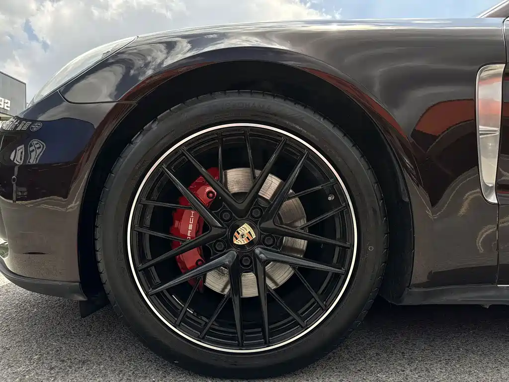 Porsche Panamera — миниатюра 16