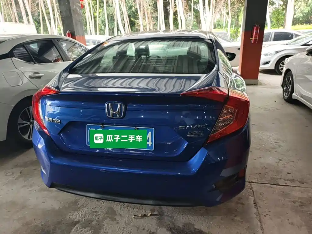Honda Civic — миниатюра 6