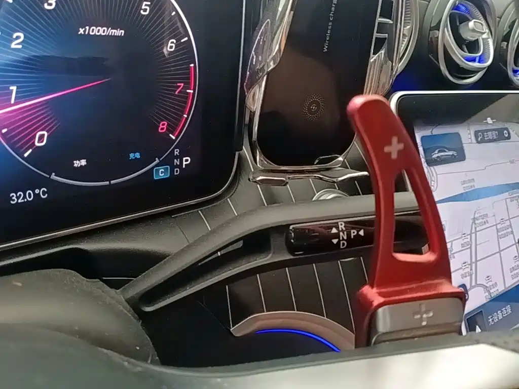 Mercedes-Benz C-Class — миниатюра 14