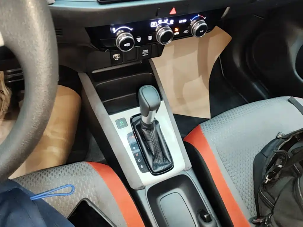 Honda Life — миниатюра 14