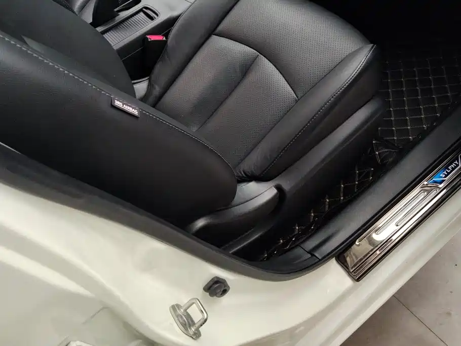 Nissan Sylphy — миниатюра 8