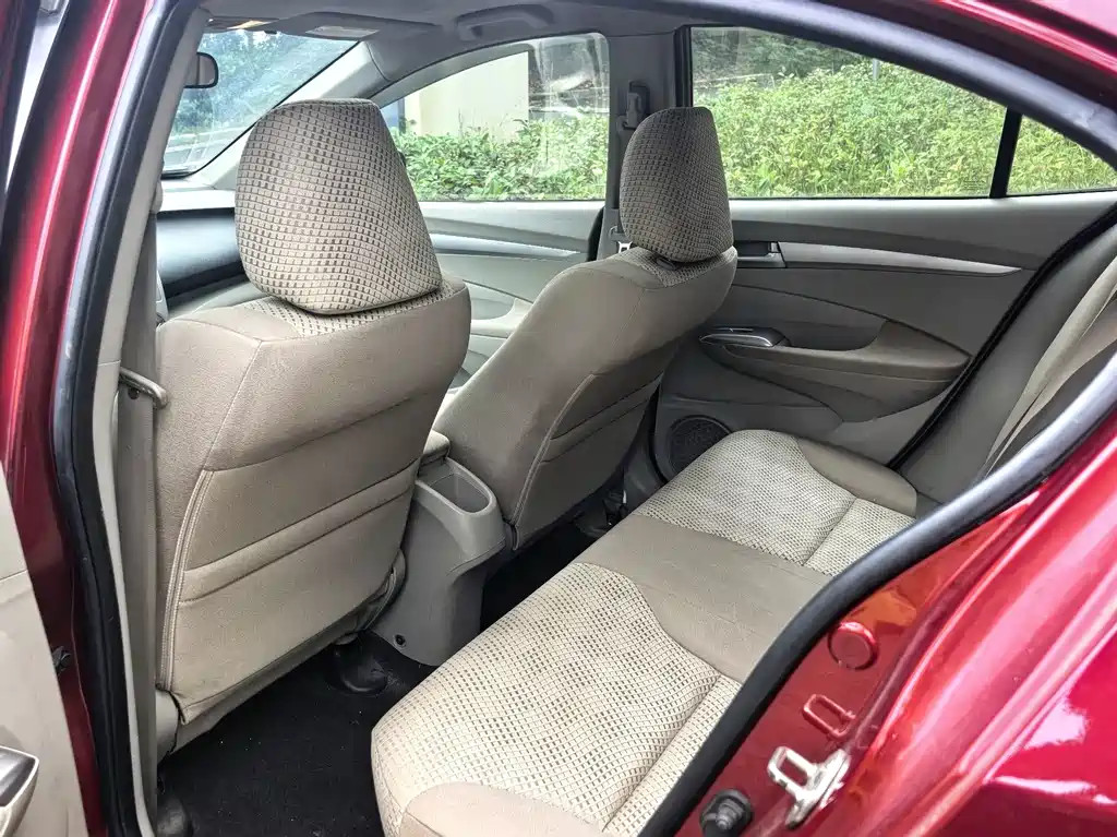 Honda City Classic — миниатюра 8